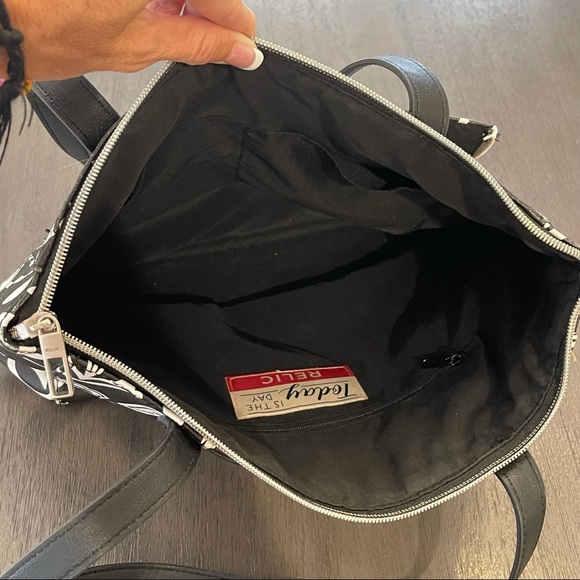 RELIC Today is the Day Bag - Picture 8 of 12